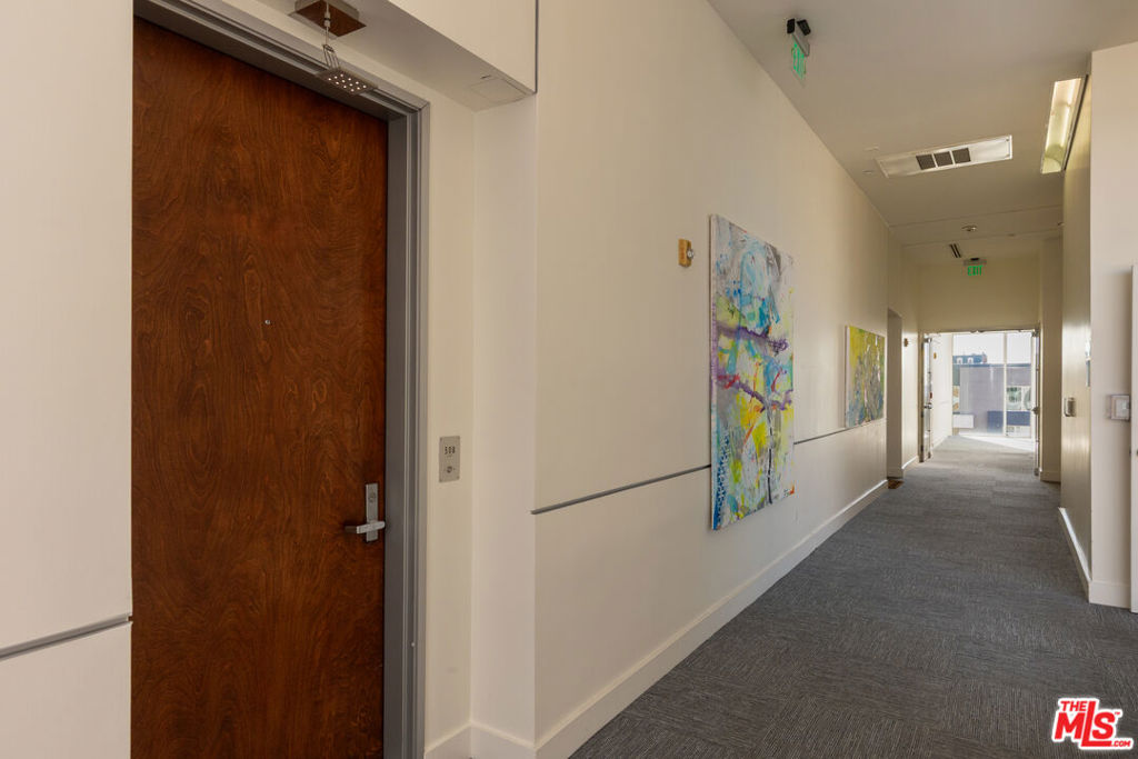 Hollywood Penthouse Condo