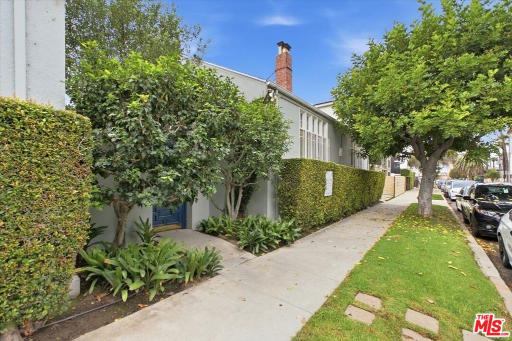6202 Banner Avenue 2