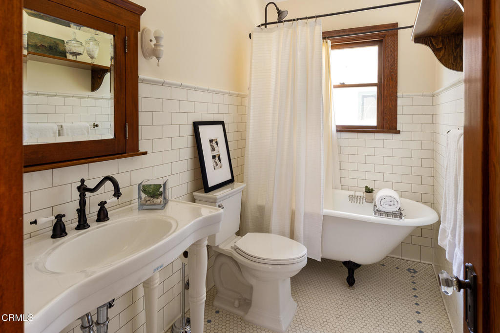 The Edinburgh Bungalows