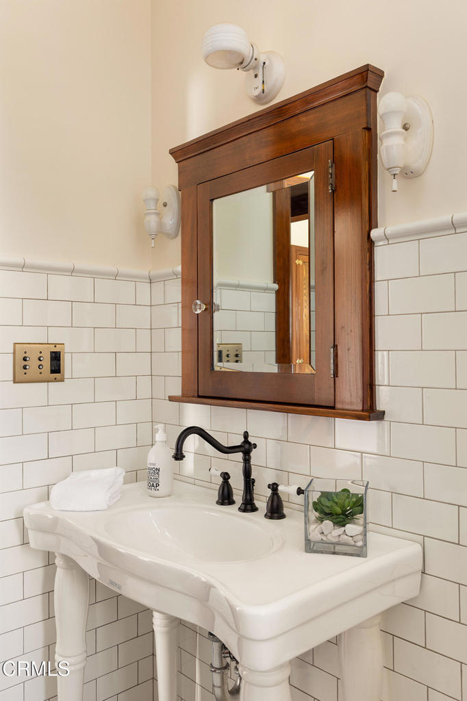 The Edinburgh Bungalows