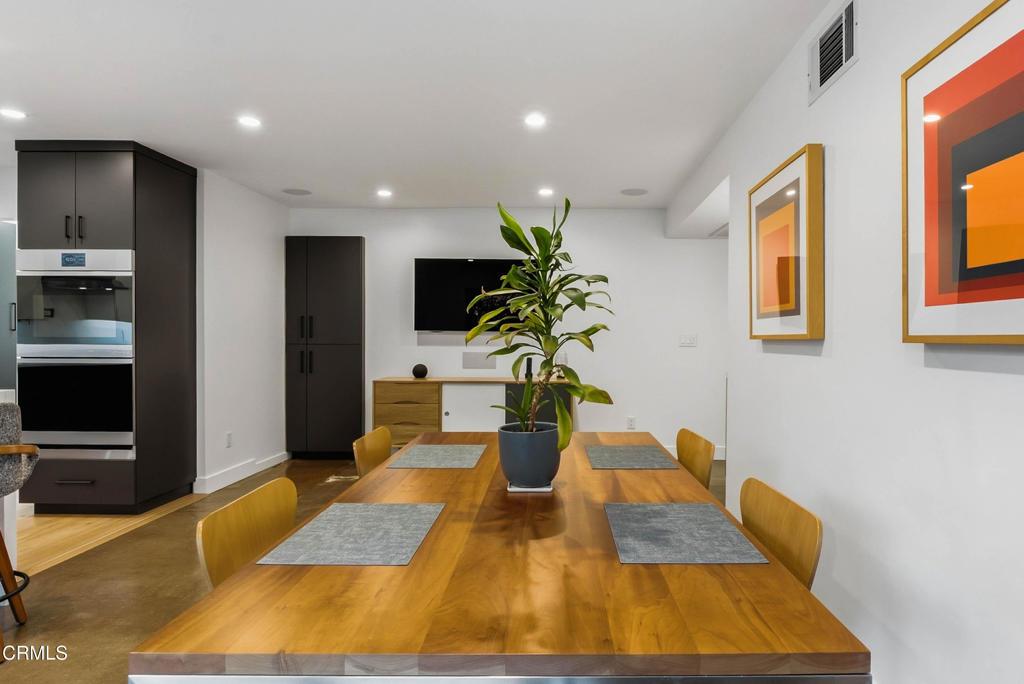 3616 E Chevy Chase Drive
