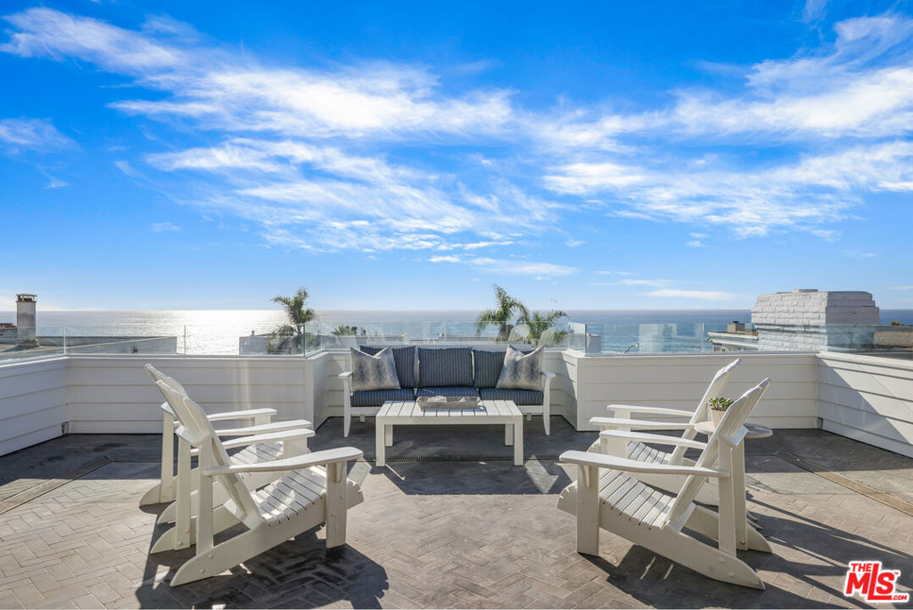 703 Bayview Drive