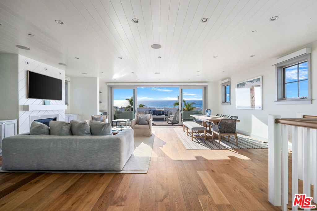 703 Bayview Drive