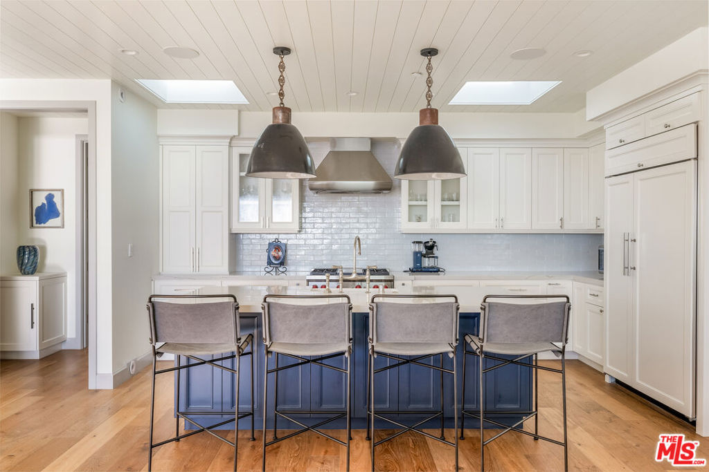 703 Bayview Drive
