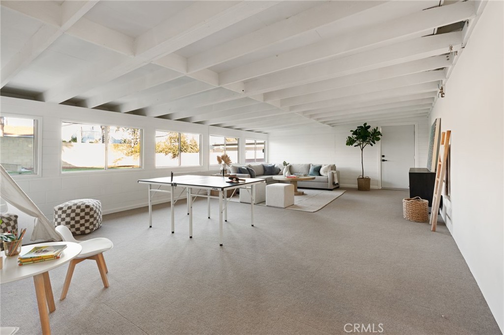 1737 Voorhees Avenue