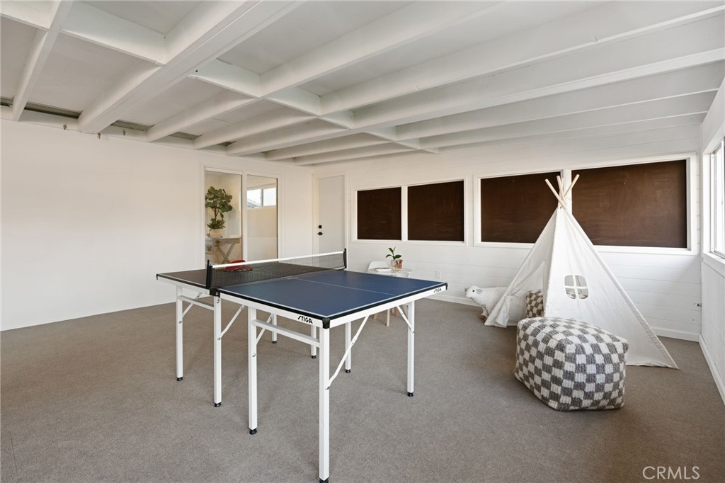 1737 Voorhees Avenue