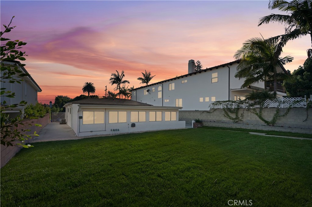 1737 Voorhees Avenue