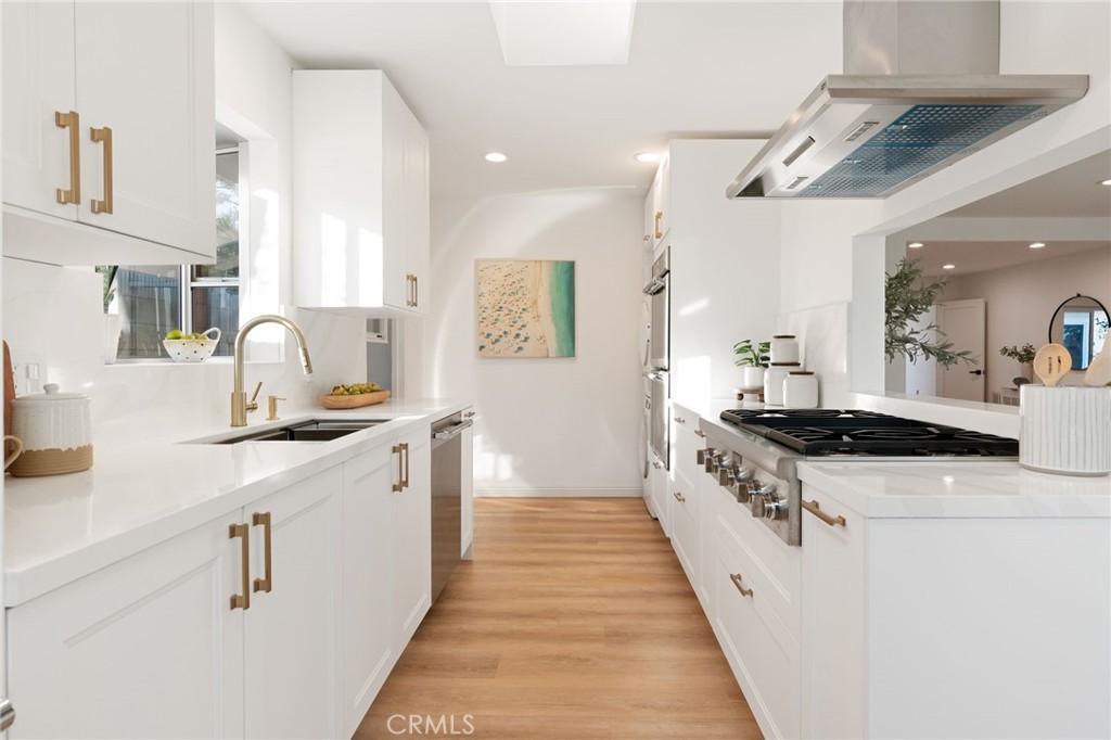 1737 Voorhees Avenue