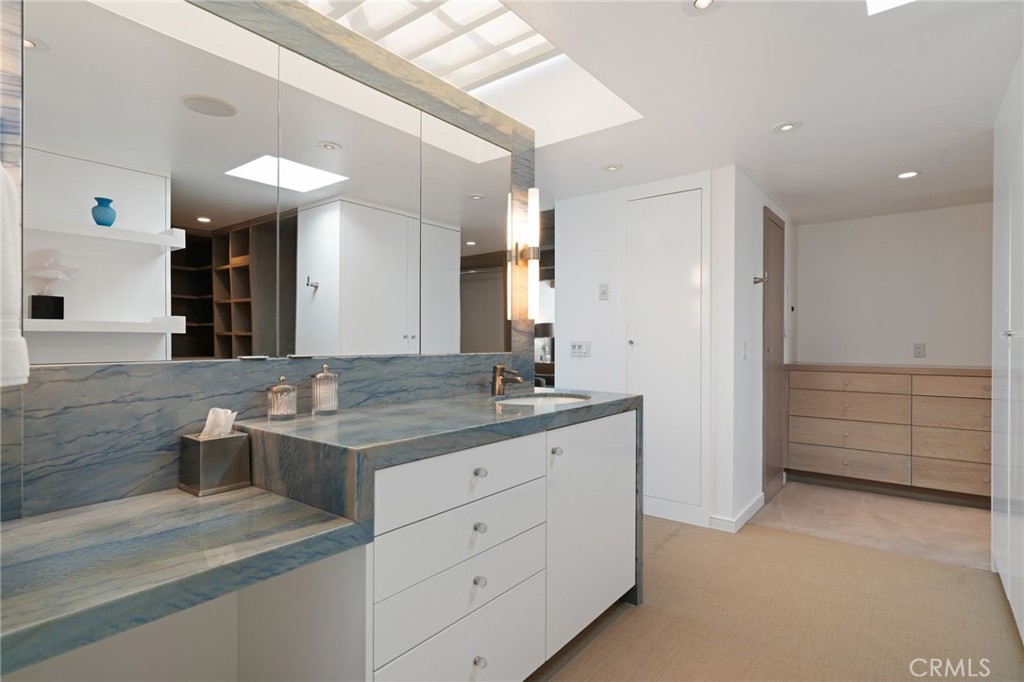 3557 Ocean Drive