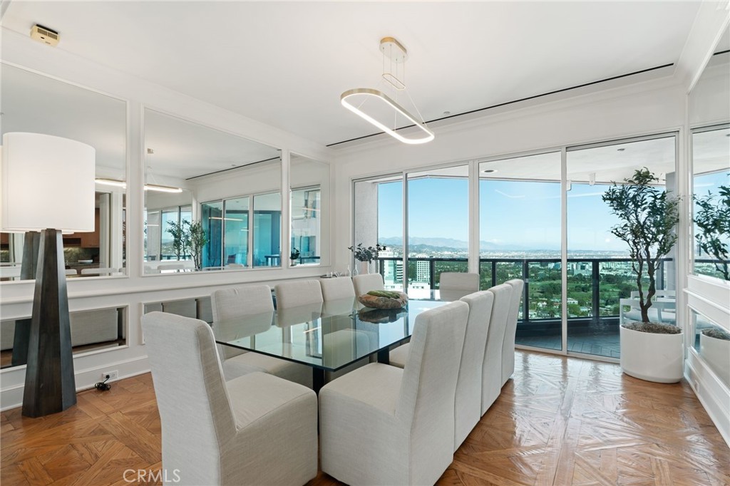 10490 Wilshire Boulevard 2704