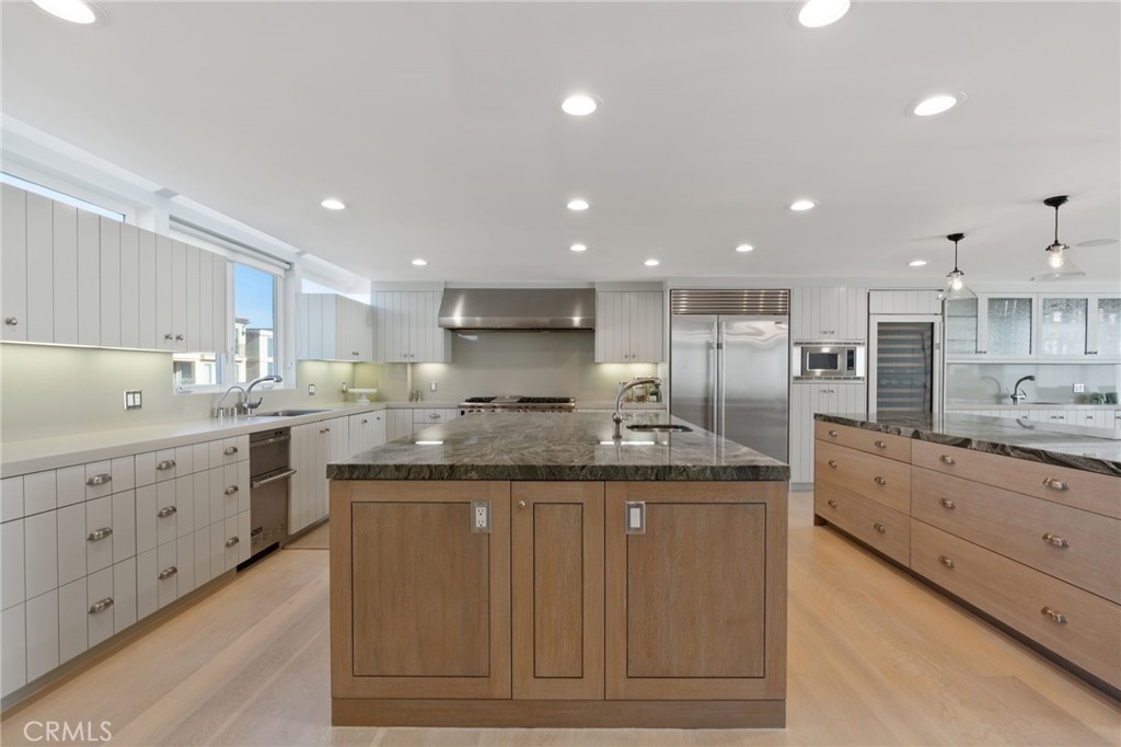 3557 Ocean Drive
