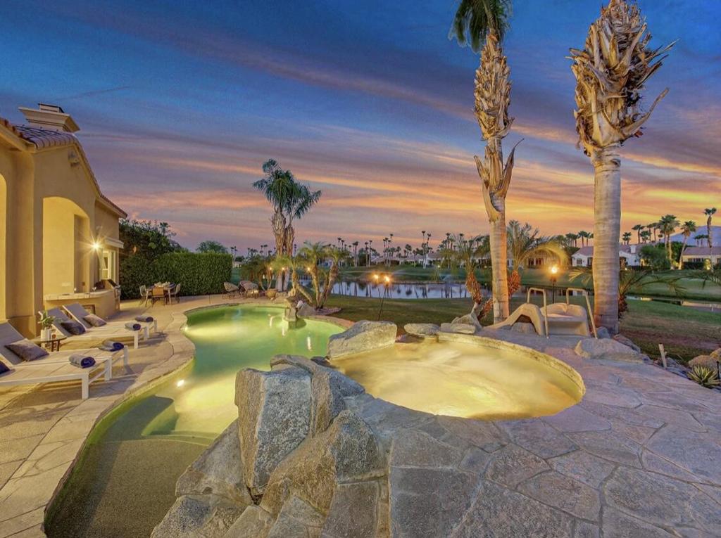 81045 Golf View Drive