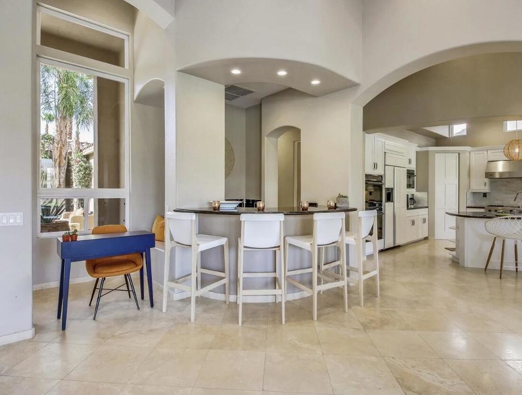 81045 Golf View Drive