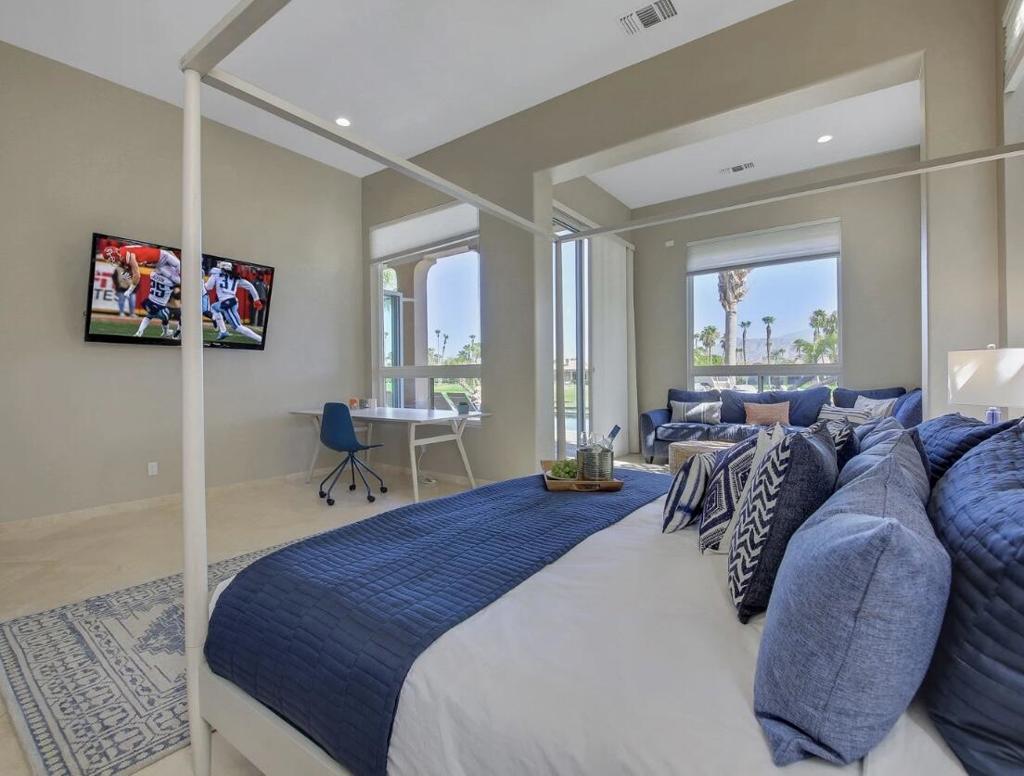 81045 Golf View Drive