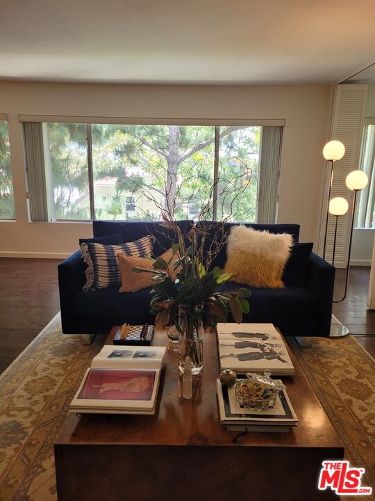 165 N SWALL DR Unit: 301