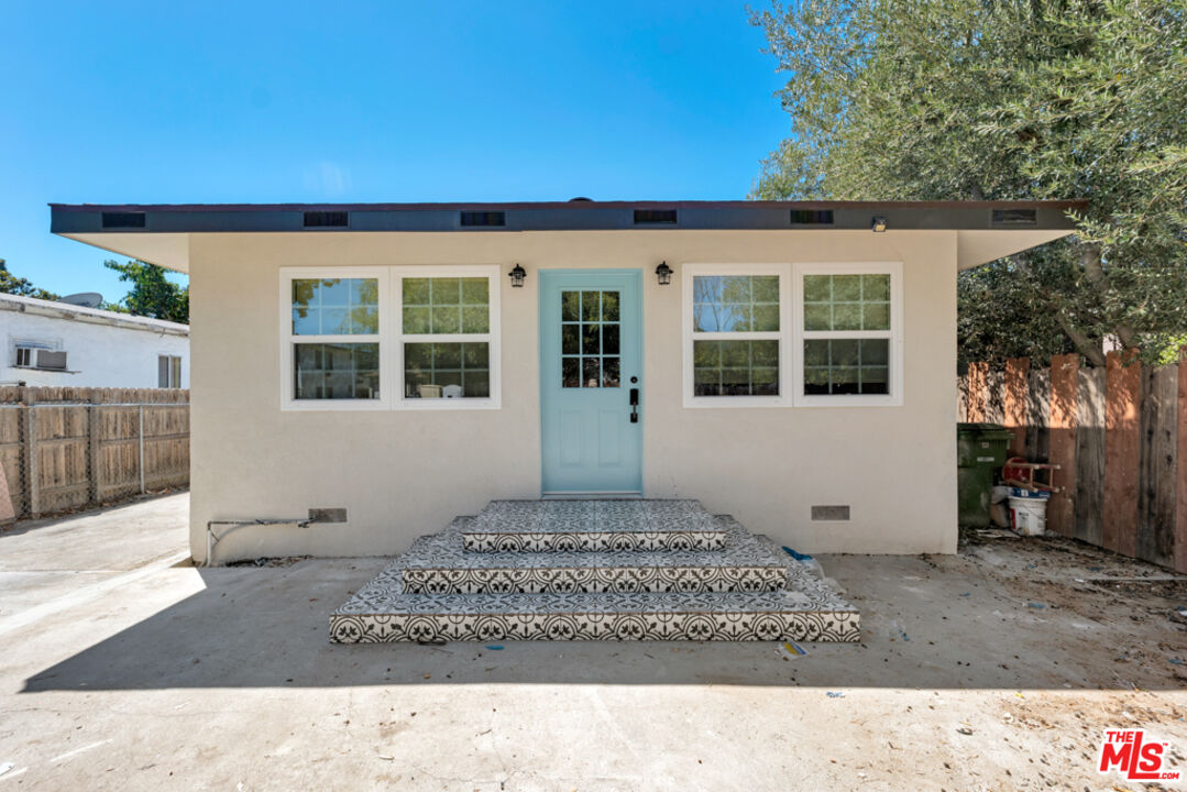3216 Atwater Ave