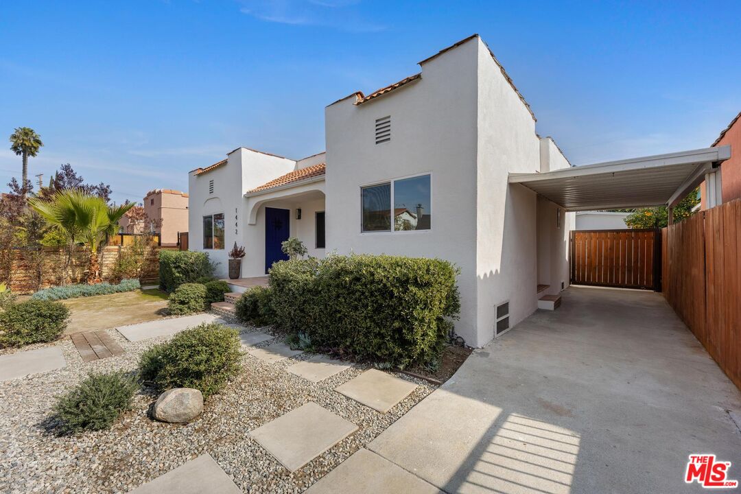1442 S Ridgeley Dr
