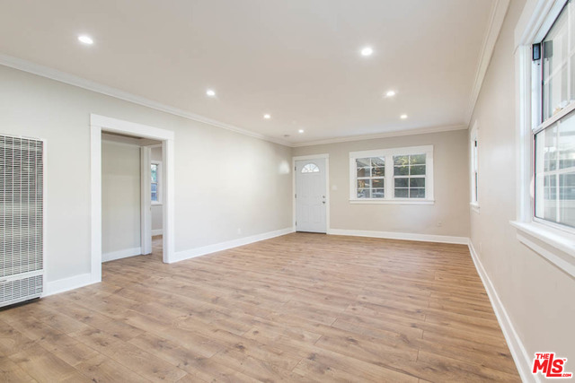 408 W Garfield Ave