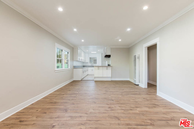 408 W Garfield Ave