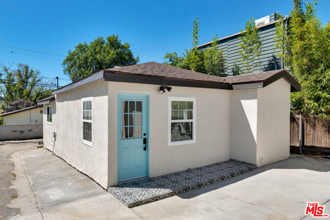3214 Atwater Ave
