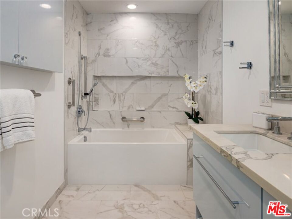 32646 Coastsite Dr Unit: 203