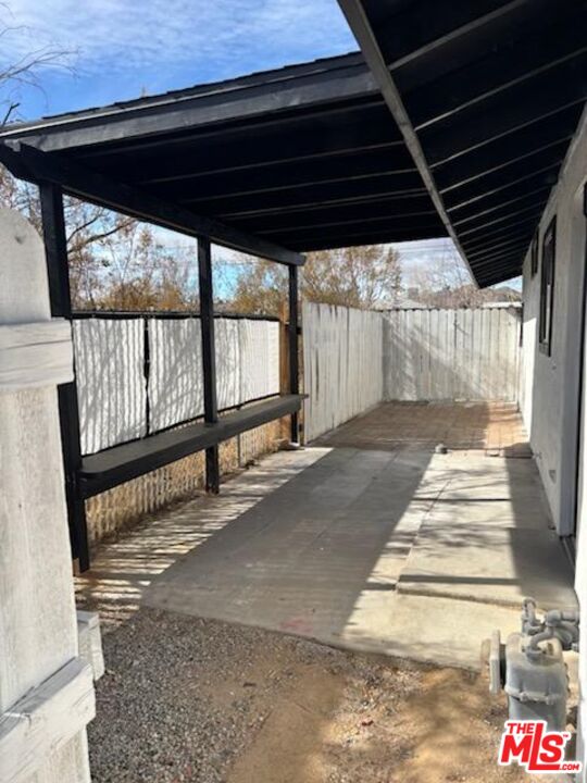 7100 Cholla Ave