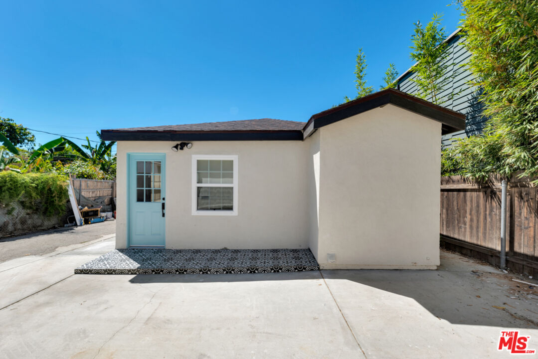 3214 Atwater Ave