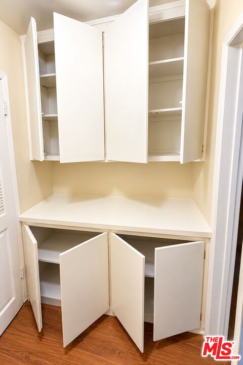 818 7th St Unit: 1