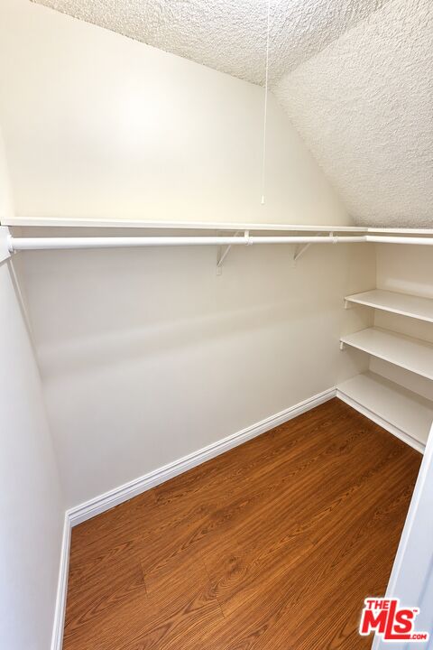 818 7th St Unit: 1