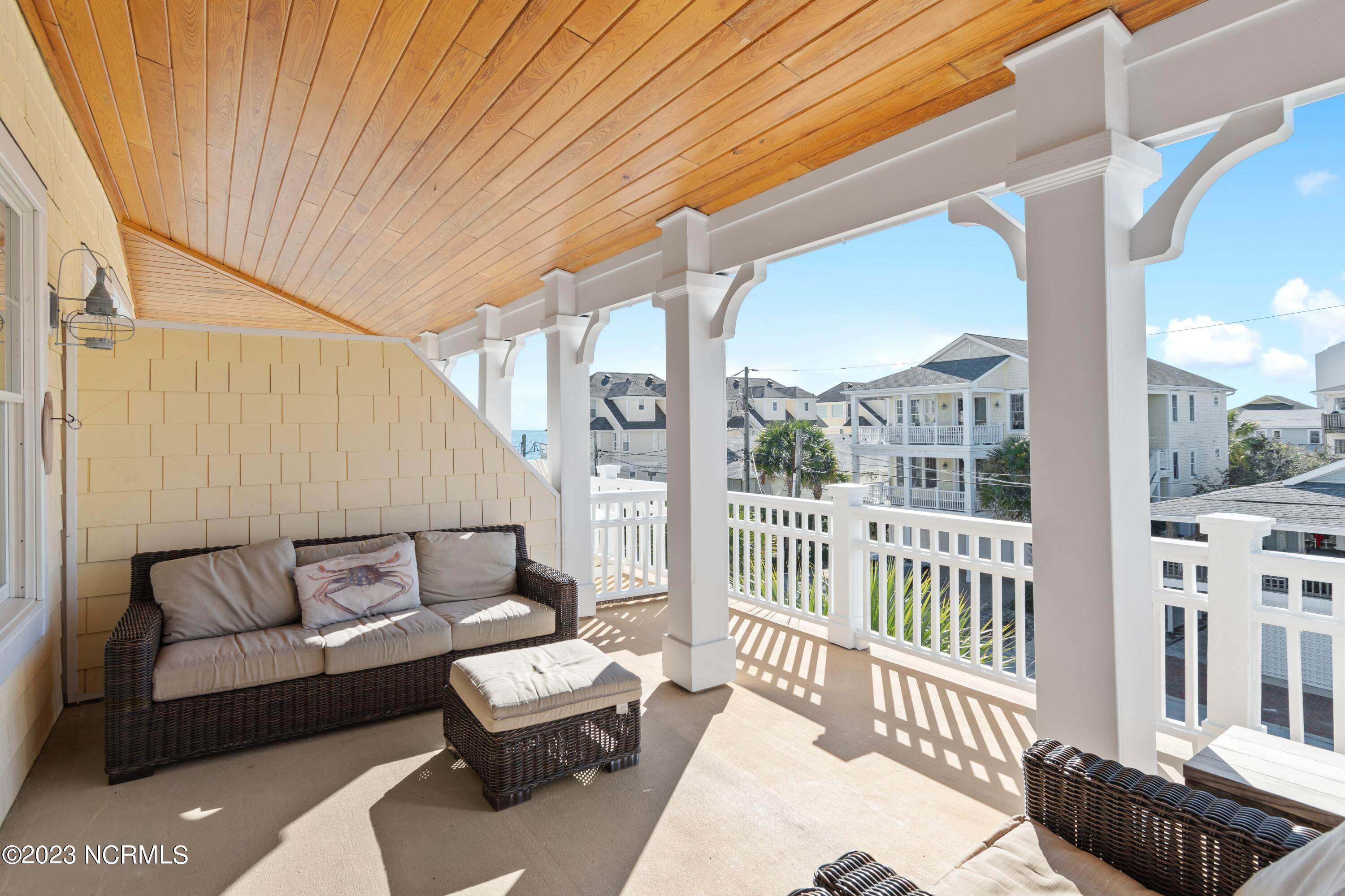 11 E Columbia Street Unit: Unit A