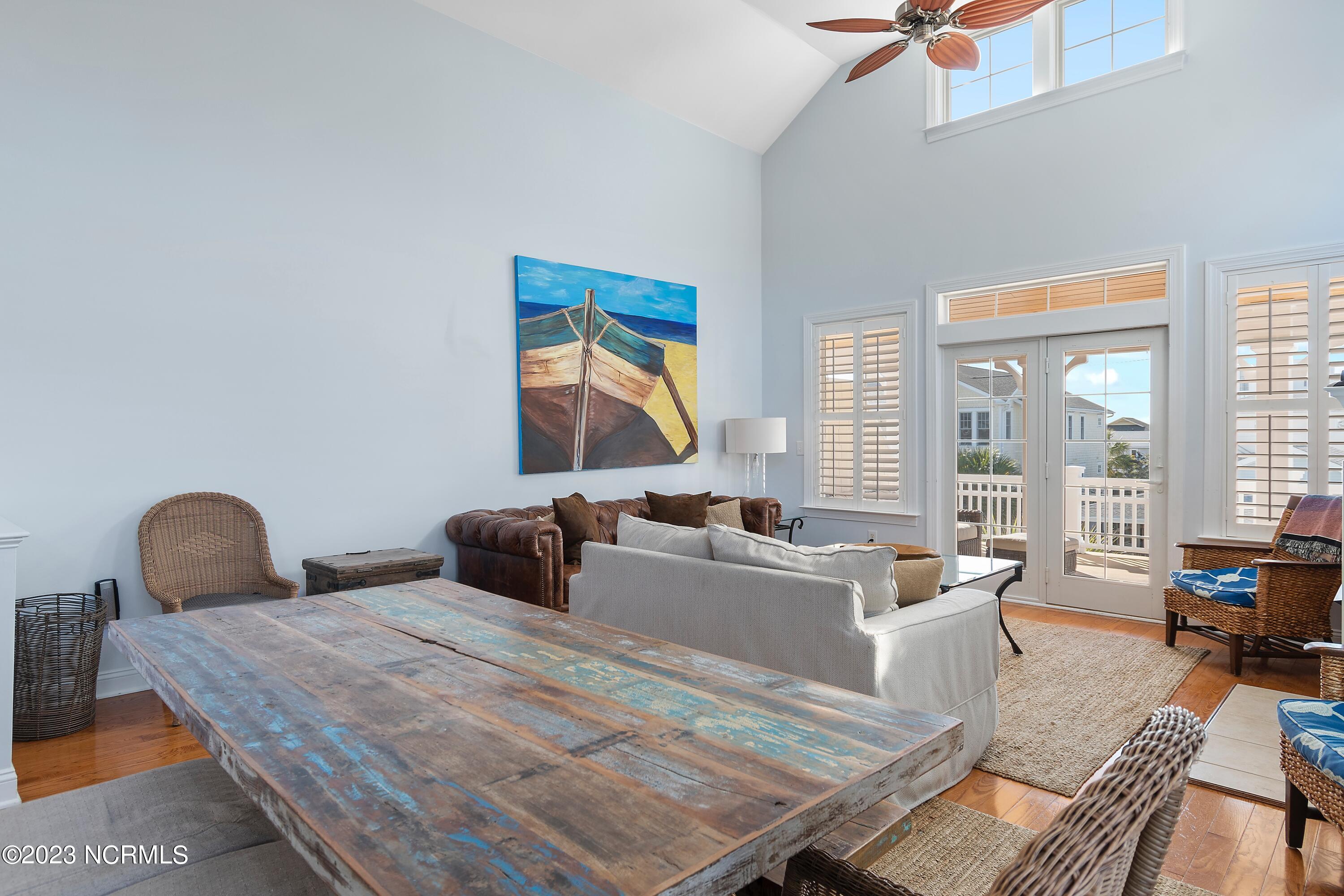 11 E Columbia Street Unit: Unit A