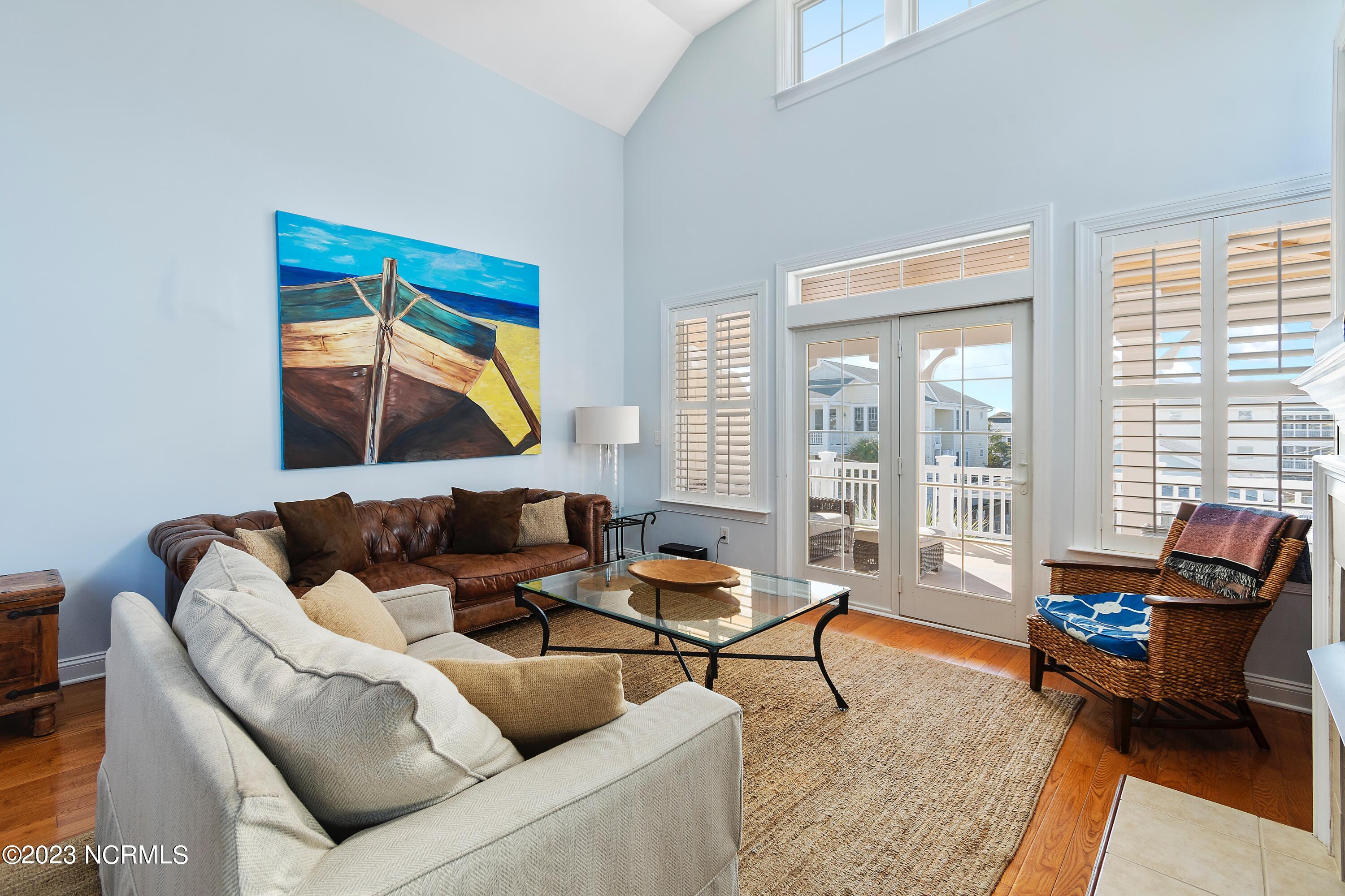 11 E Columbia Street Unit: Unit A