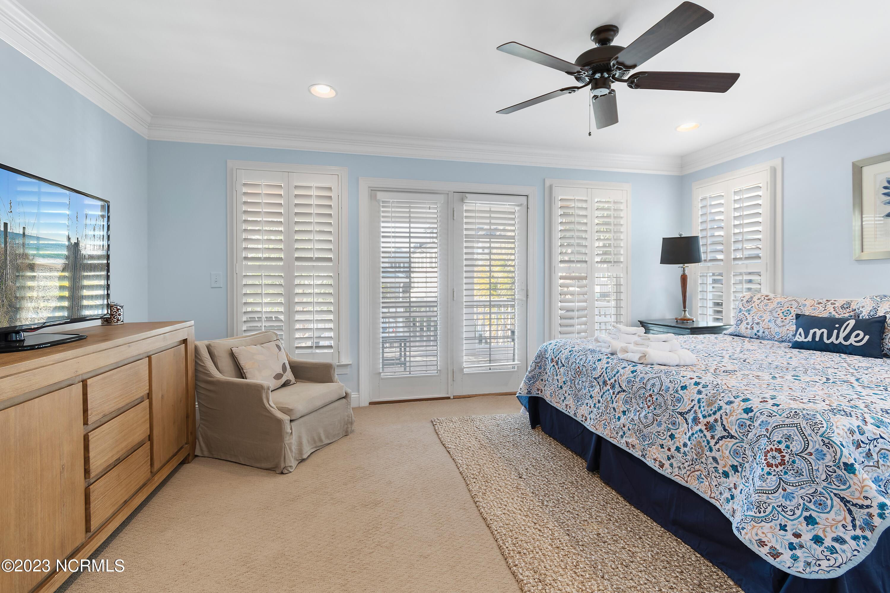 11 E Columbia Street Unit: Unit A