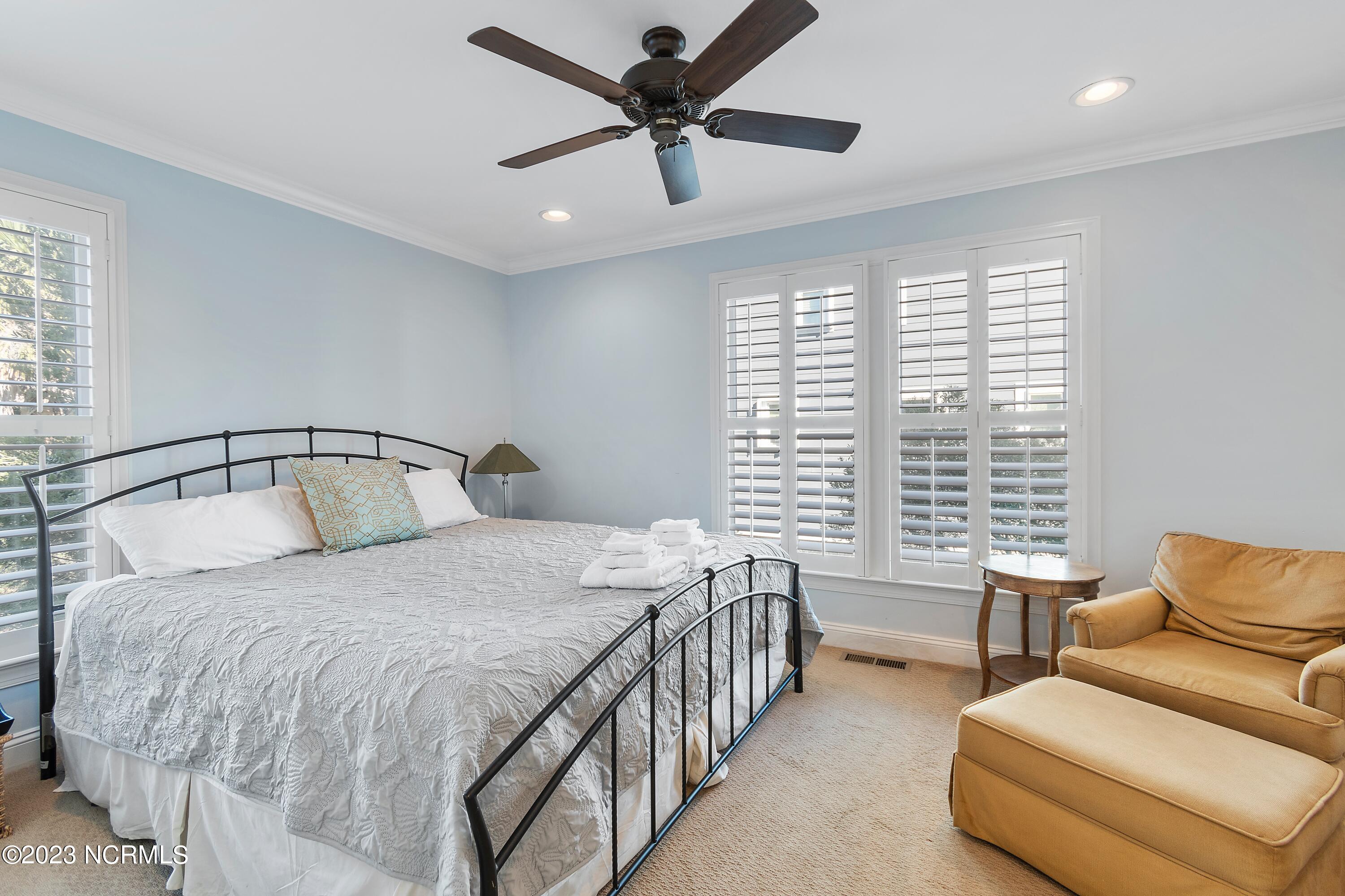 11 E Columbia Street Unit: Unit A