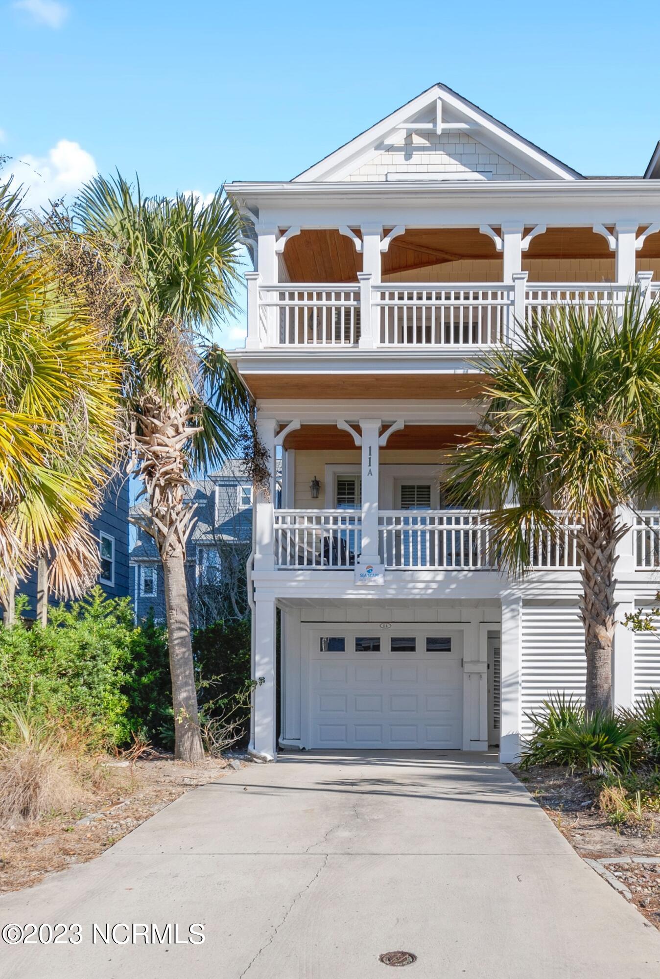 11 E Columbia Street Unit: Unit A