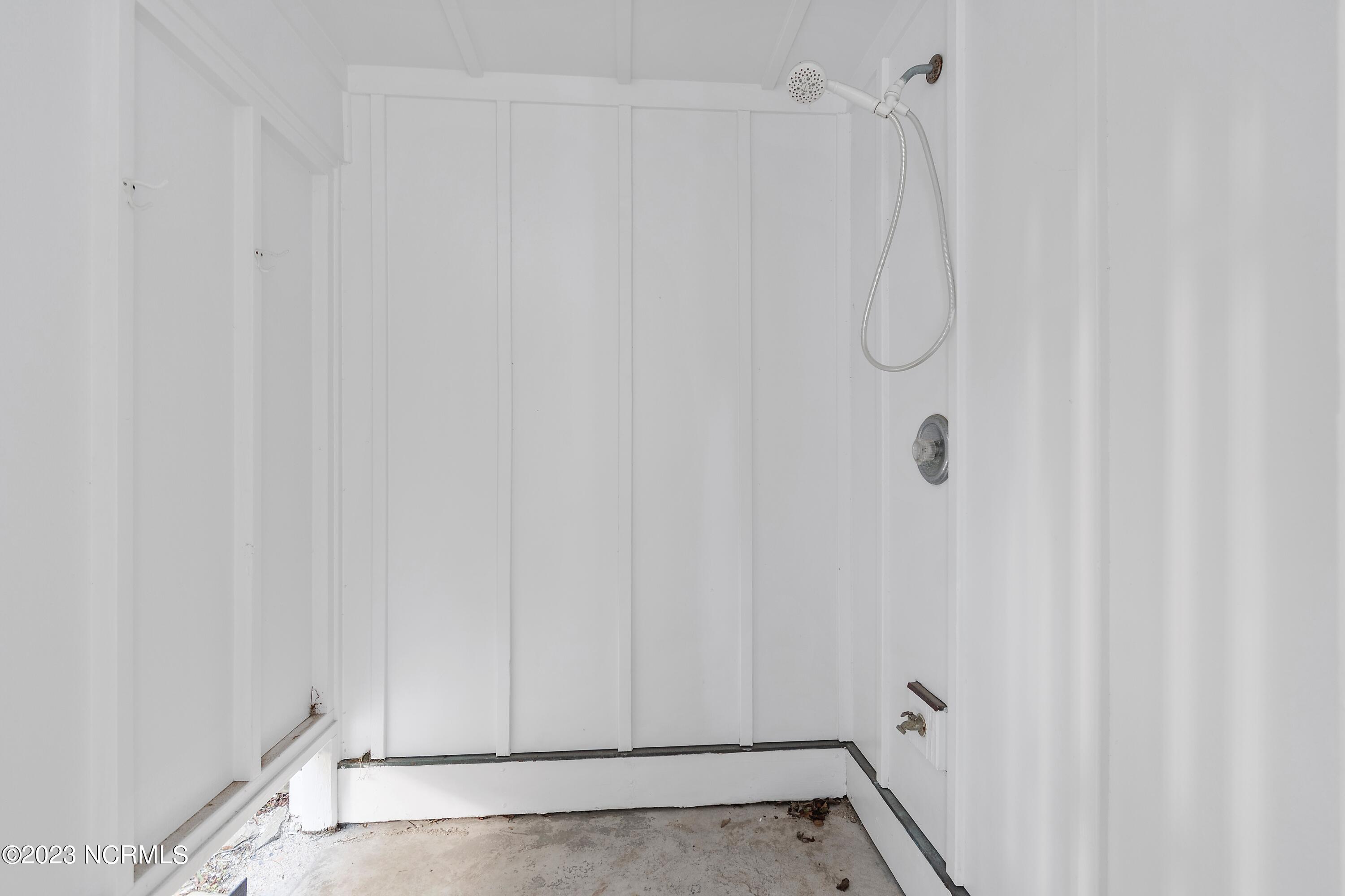 11 E Columbia Street Unit: Unit A