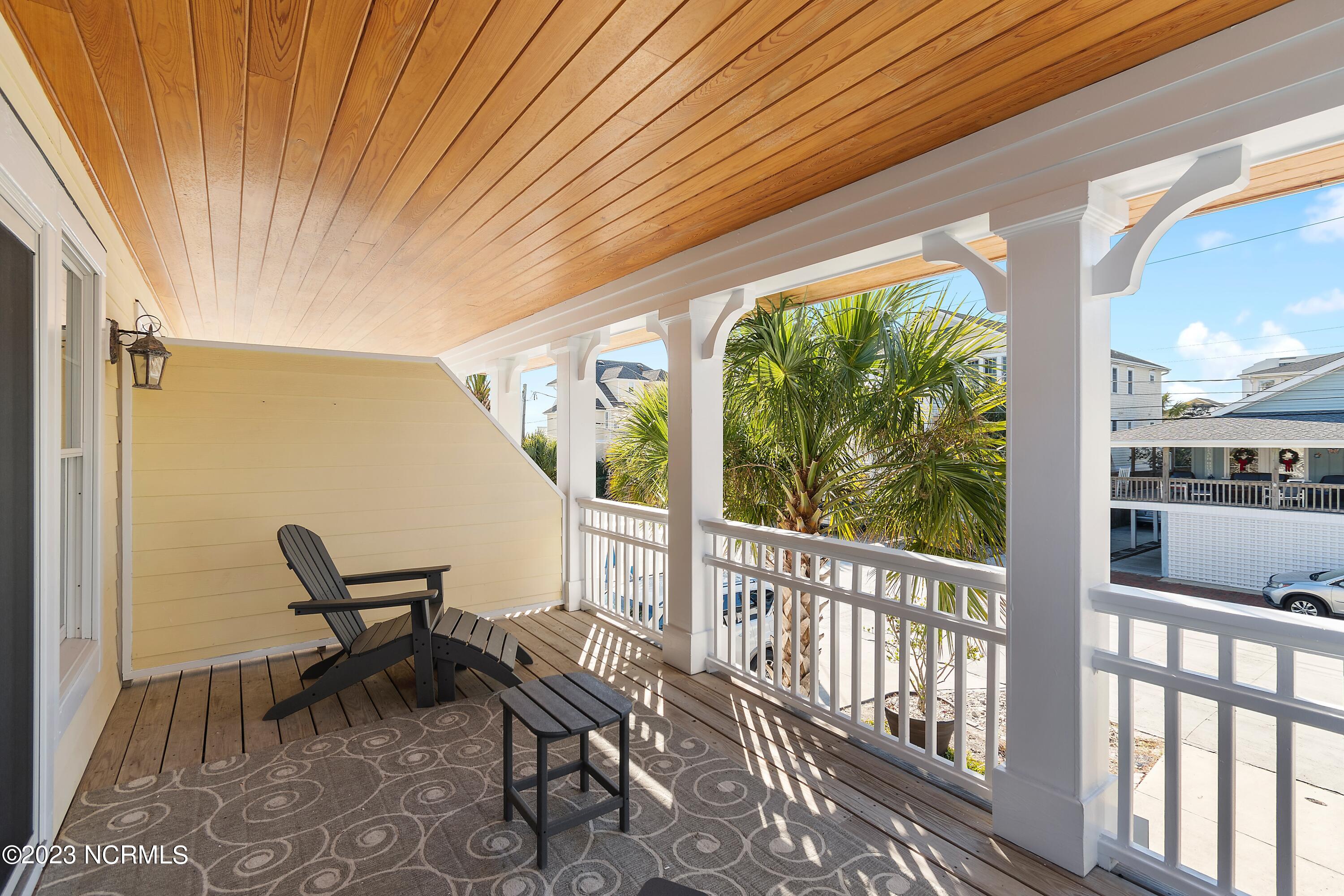 11 E Columbia Street Unit: Unit A