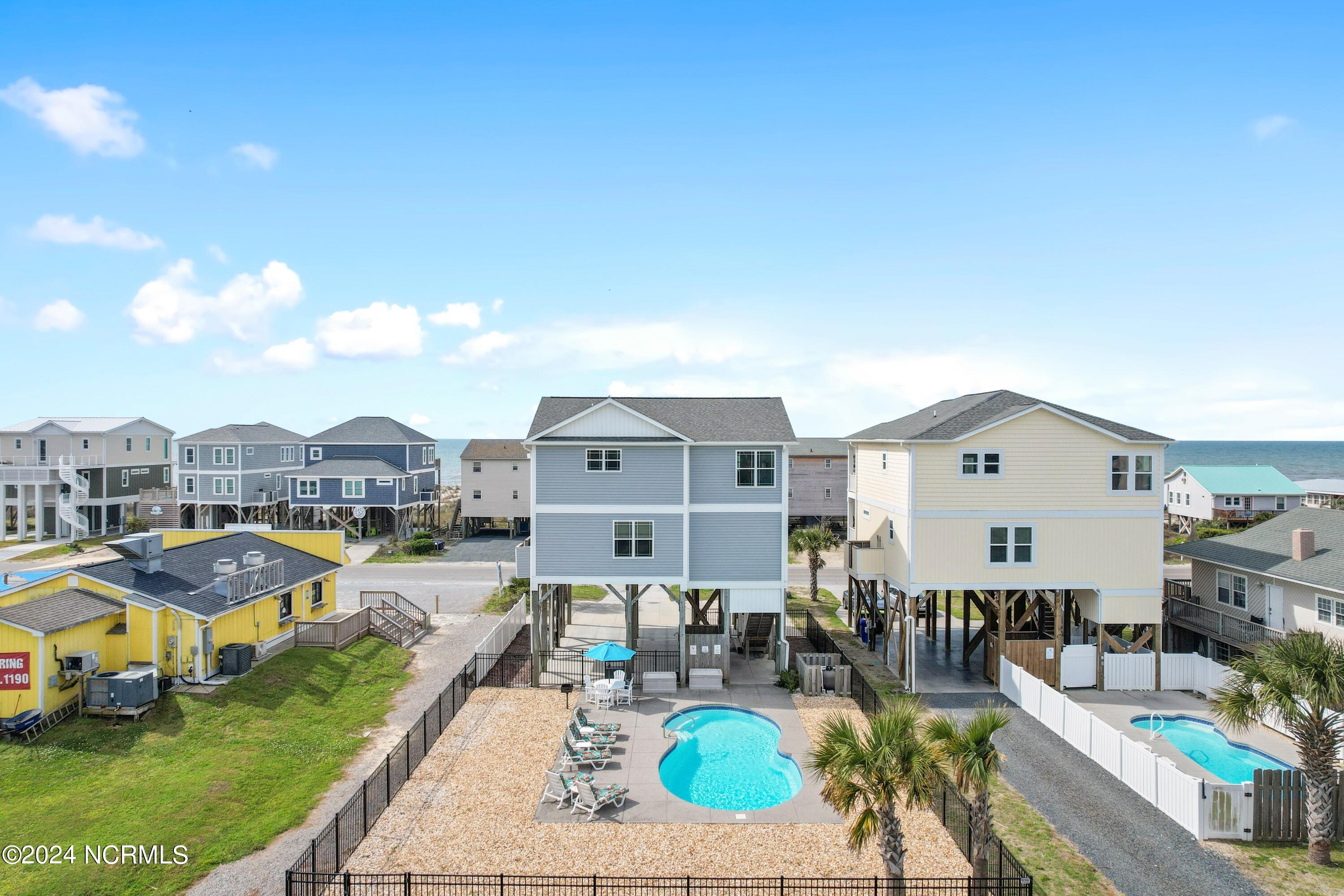 4318 E Beach Drive