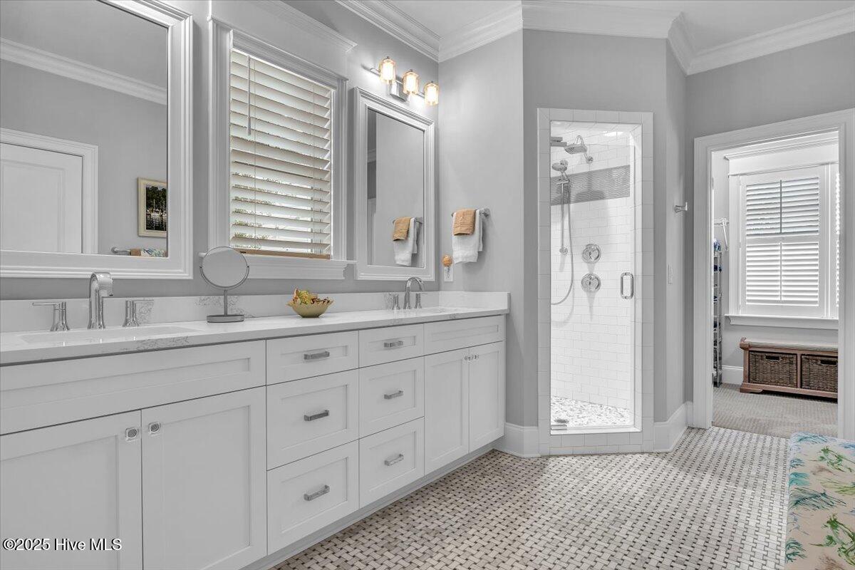 190 Gentle Breeze Court