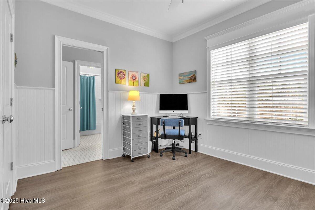 190 Gentle Breeze Court