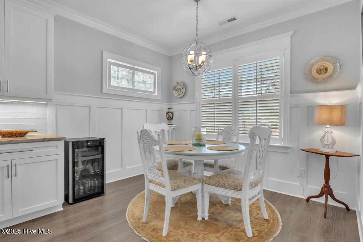 190 Gentle Breeze Court
