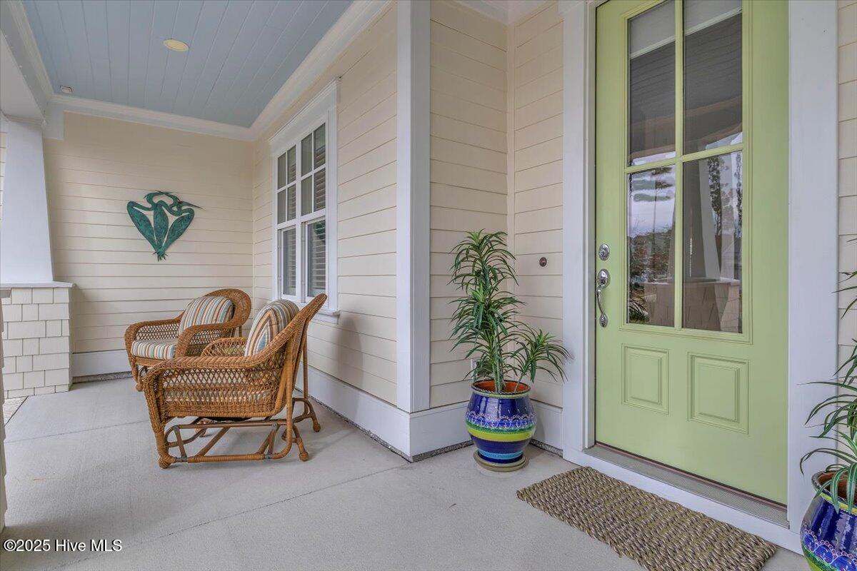 190 Gentle Breeze Court