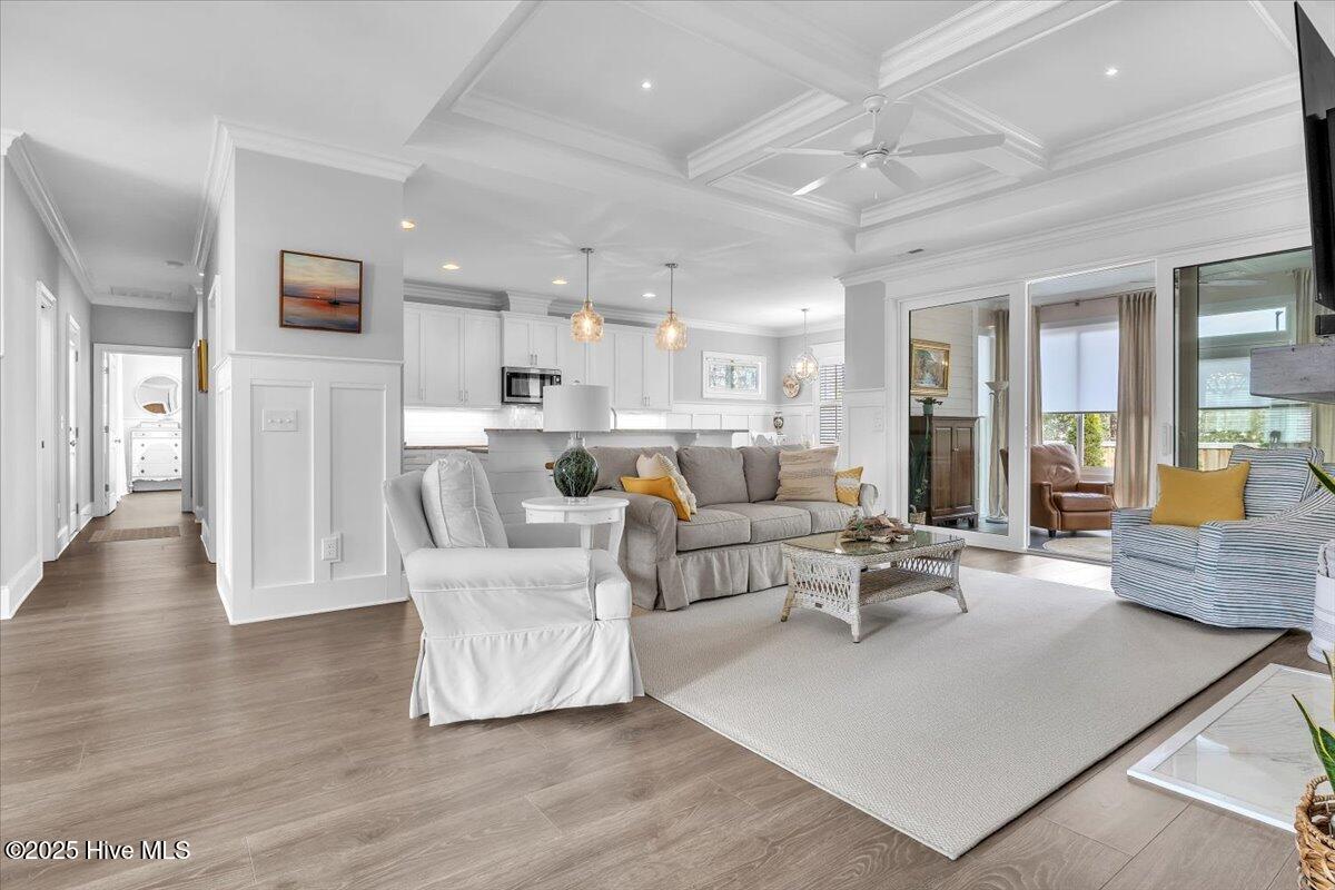 190 Gentle Breeze Court