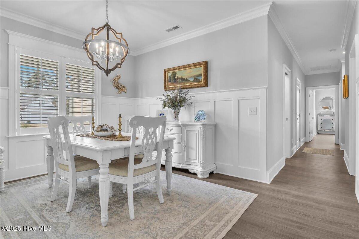 190 Gentle Breeze Court