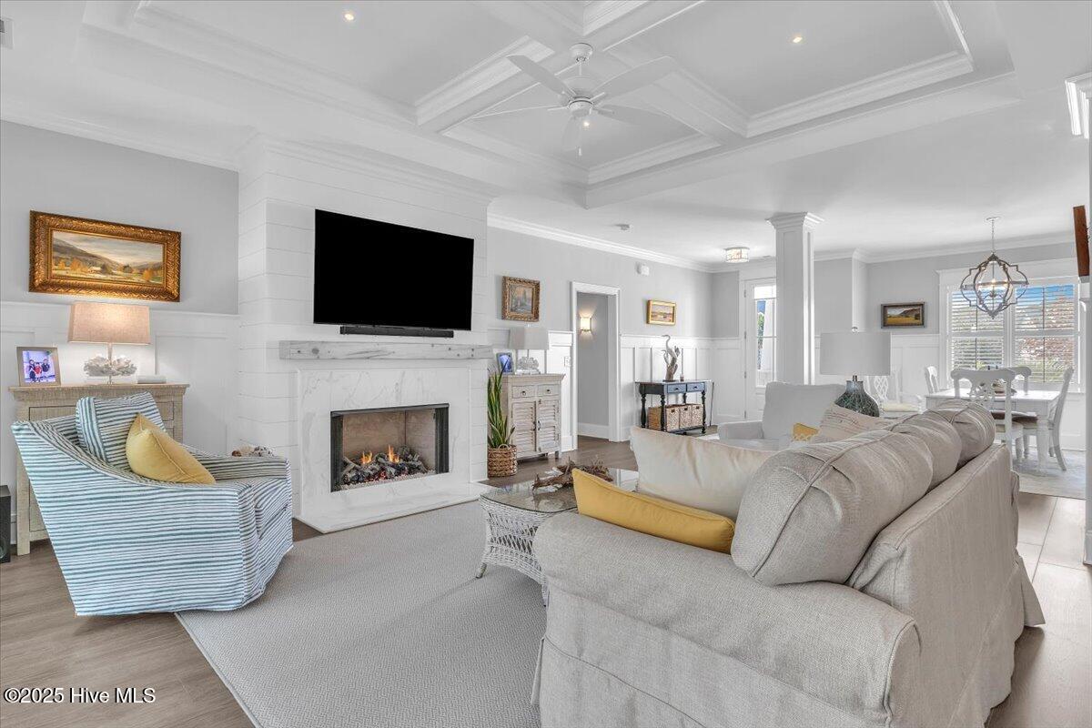 190 Gentle Breeze Court