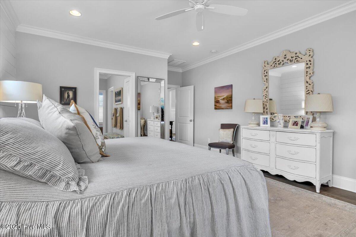 190 Gentle Breeze Court