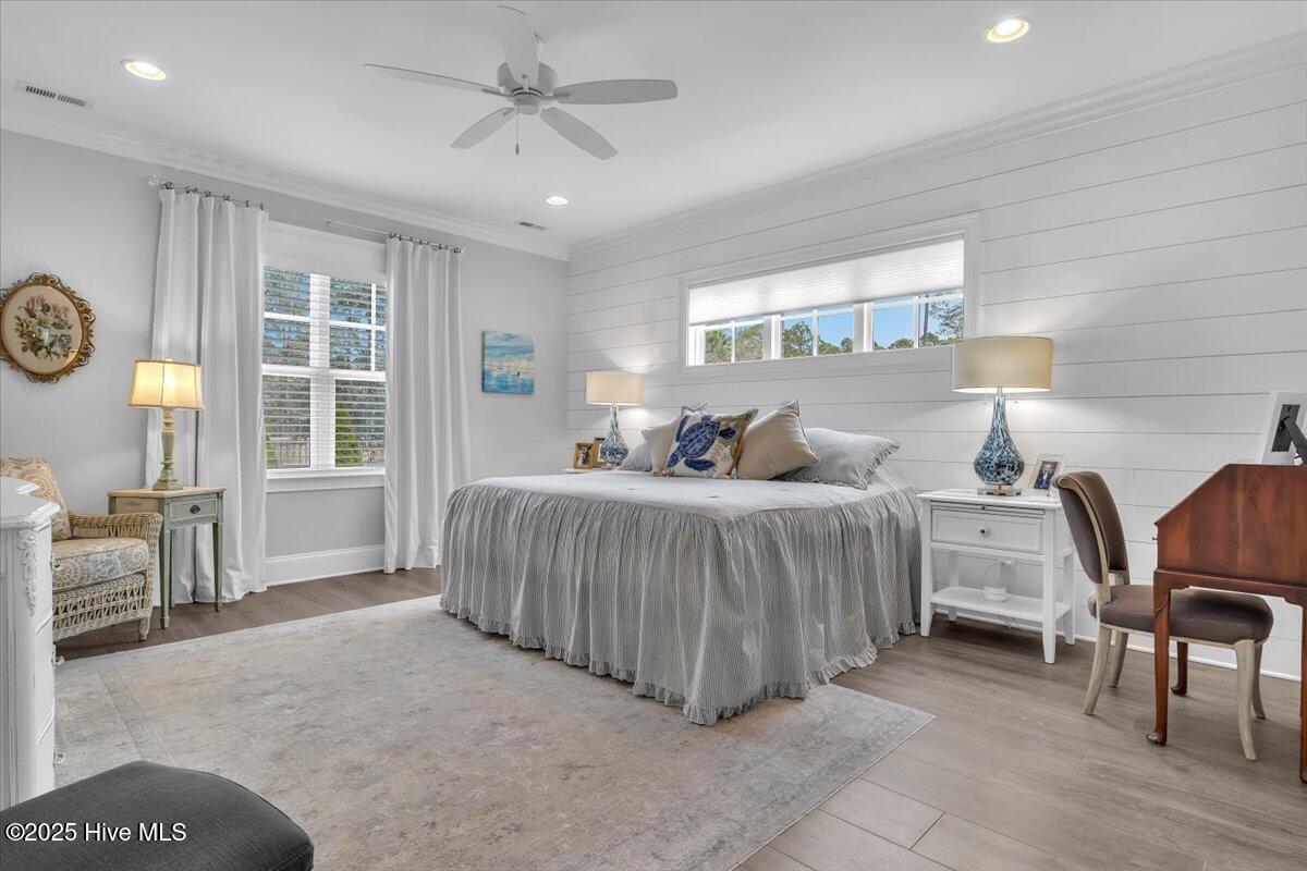 190 Gentle Breeze Court