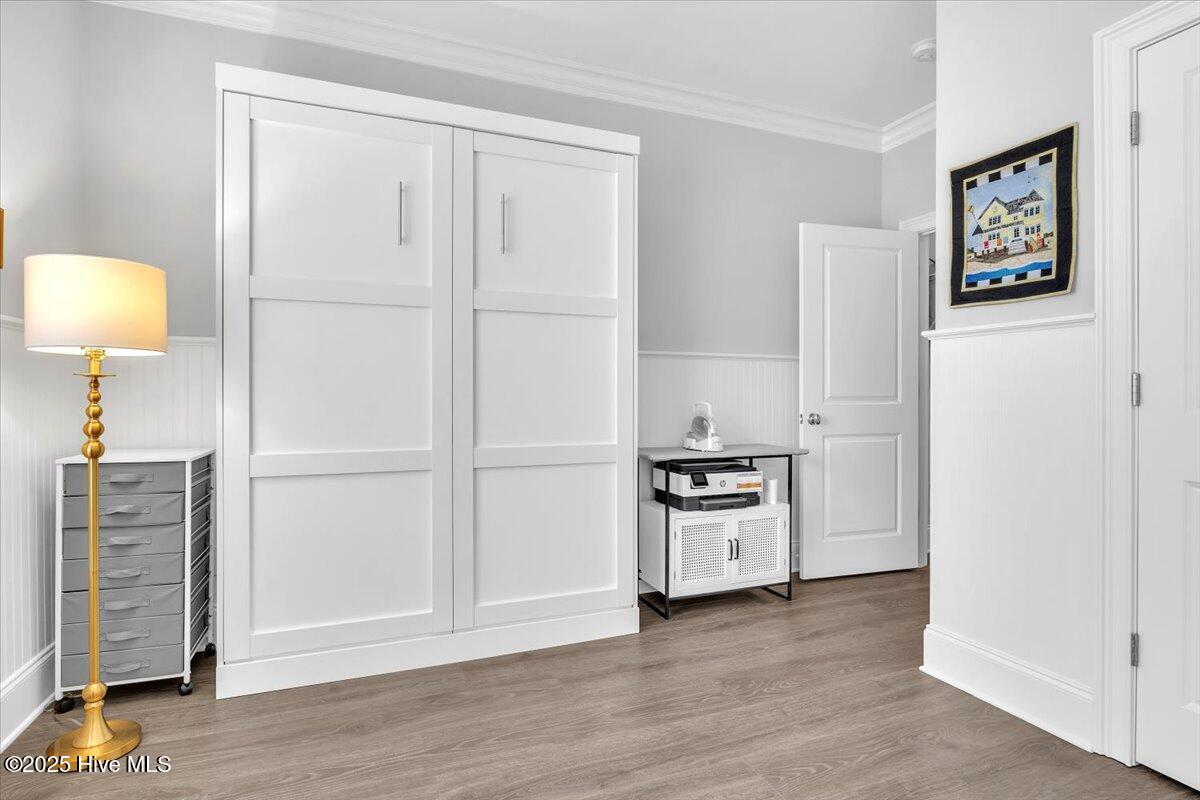 190 Gentle Breeze Court