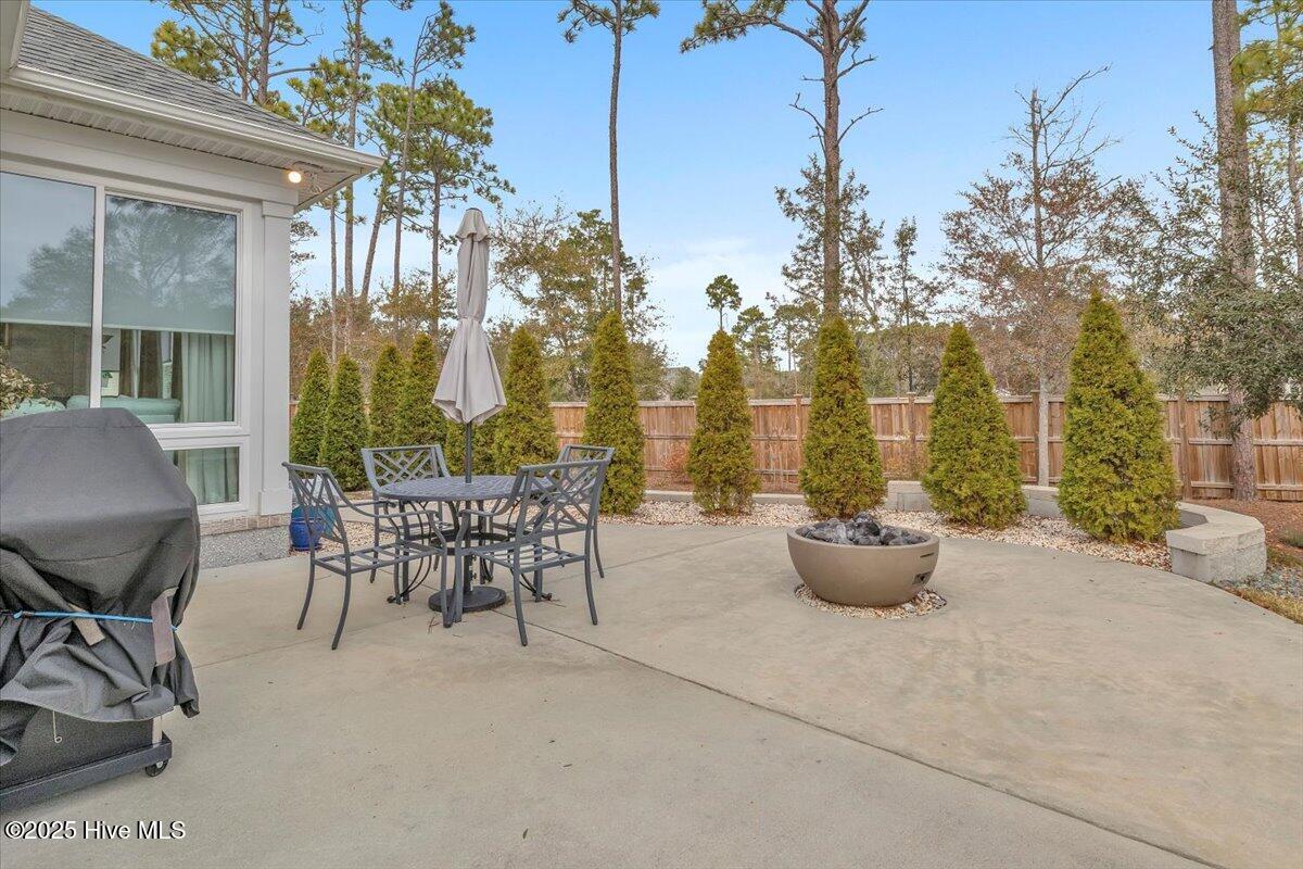 190 Gentle Breeze Court