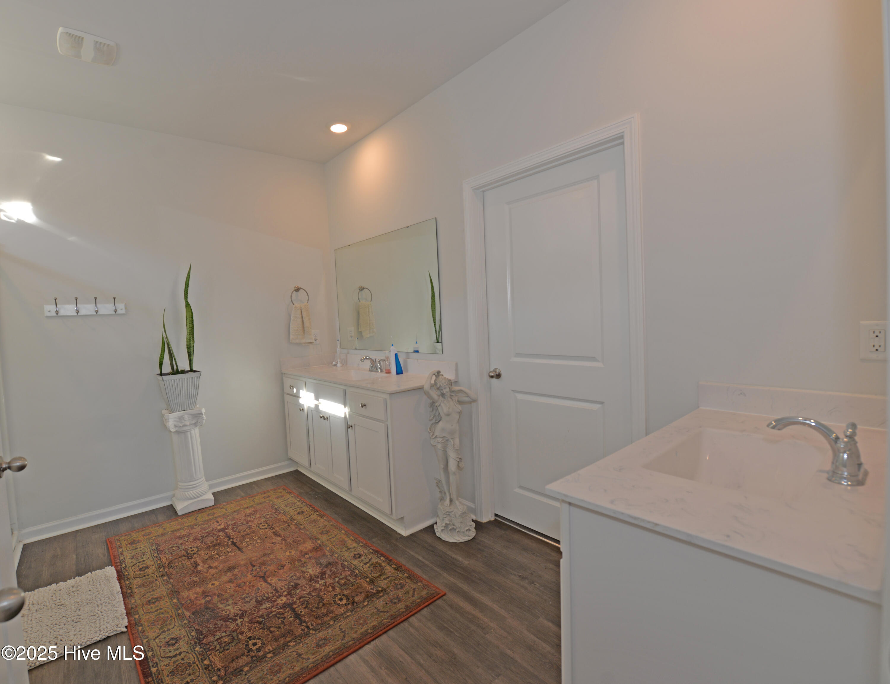 1697 Culdees Lane SE